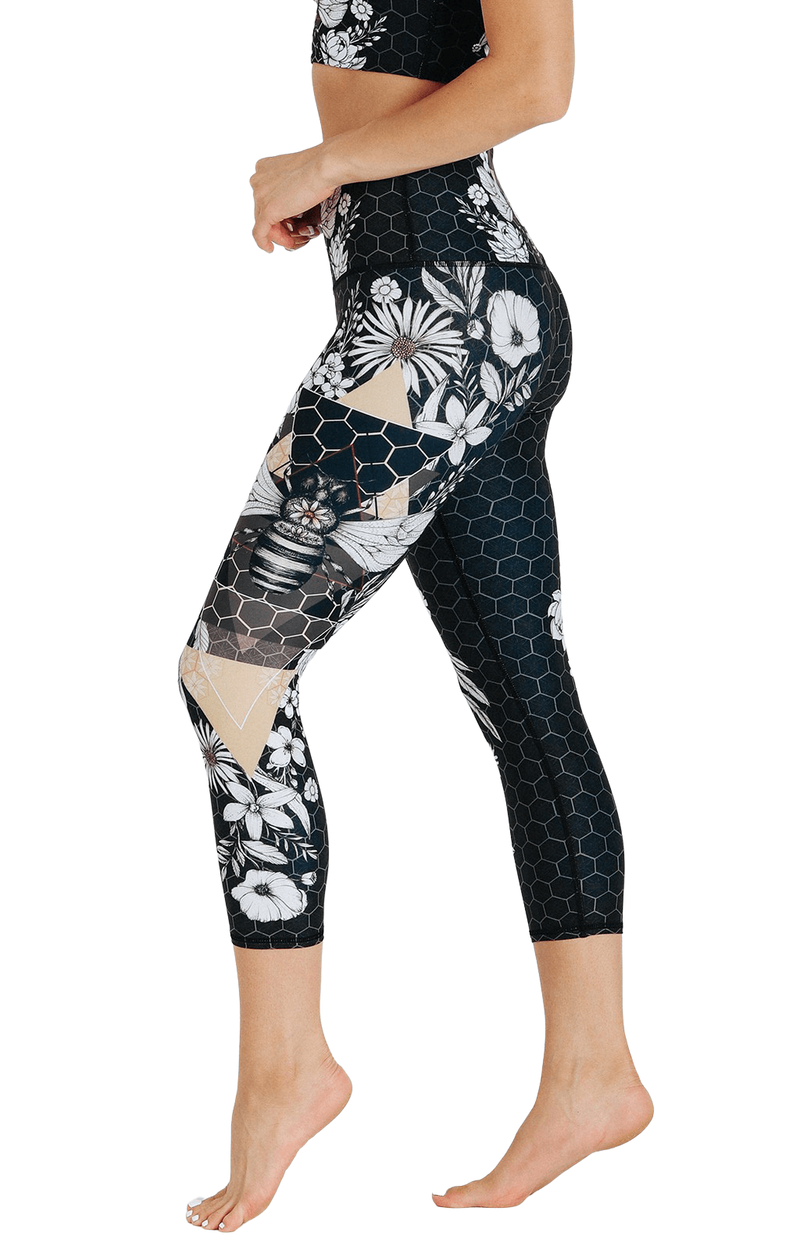 Capri Legging - Beeloved Blackout image number 2