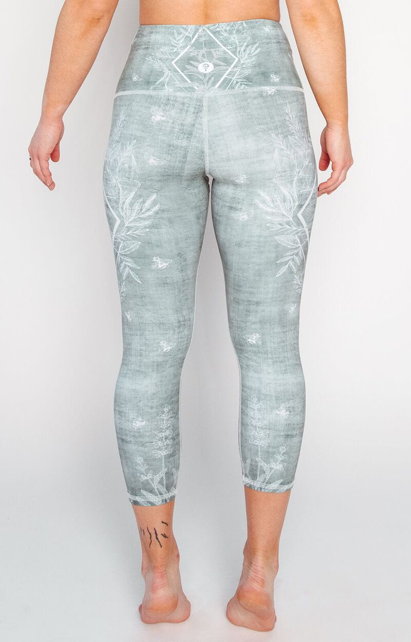 Capri Legging - Pure Sage image number 3
