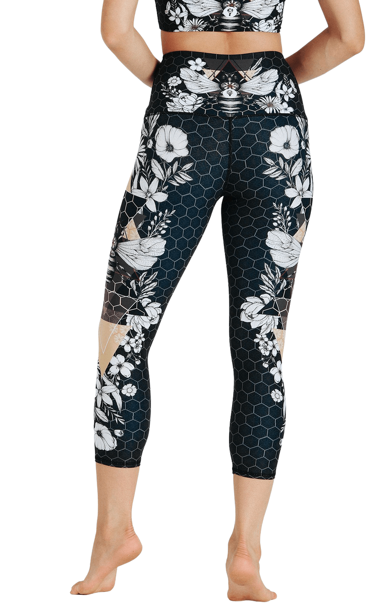 Capri Legging - Beeloved Blackout image number 4