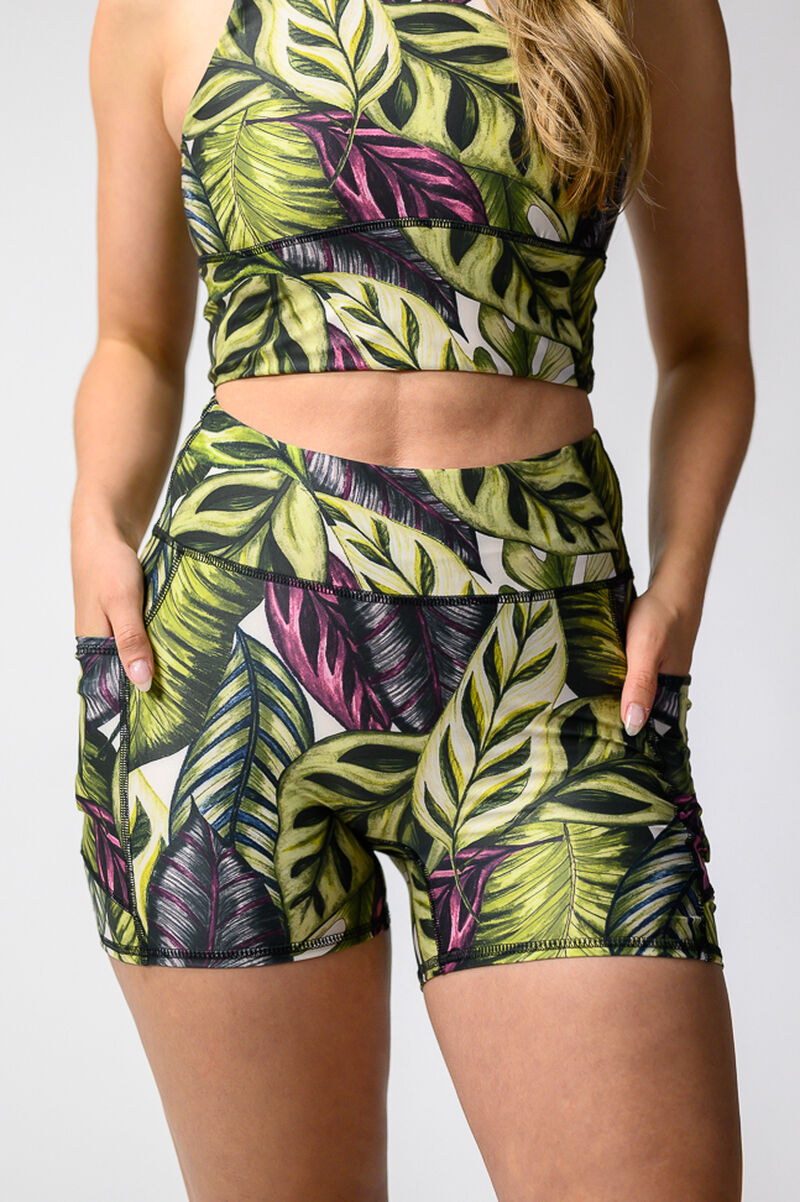 Non -Stop Short -Leaf it to Me image number 1